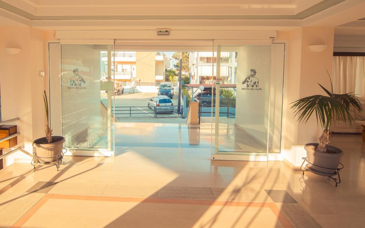 Adonis Hotel Превеза Экстерьер фото